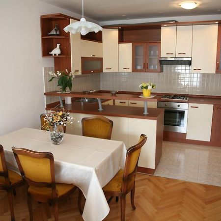 Apartment Dg With Parking Garage Сплит Экстерьер фото