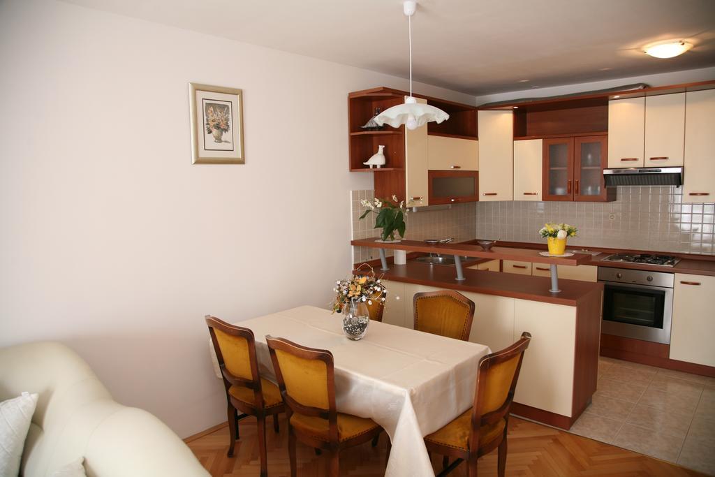 Apartment Dg With Parking Garage Сплит Экстерьер фото