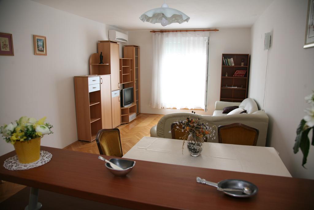 Apartment Dg With Parking Garage Сплит Экстерьер фото